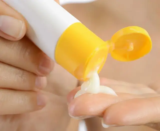 Gliceryna roślinna czy jest szkodliwa? Sprawdź skutki uboczne i bezpieczeństwo