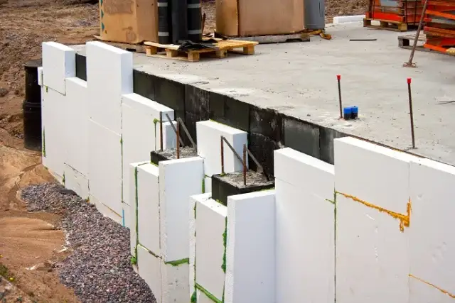 Styrodur na fundamenty jaką grubość wybrać, aby uniknąć strat ciepła?