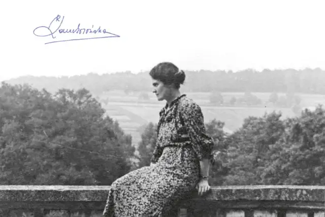 Recenzja książki Wspomnienia wojenne - prawda o wojennych losach Karoliny Lanckorońskiej