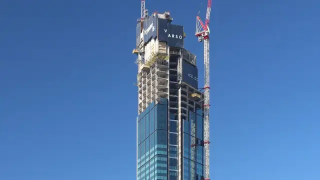 Ile pięter ma najwyższy budynek w Warszawie? Zaskakujące fakty o Varso Tower