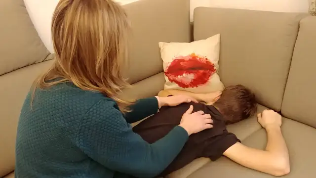 Masaż Dotyku Motyla: Jak wykonać? Odkryj moc ukojenia