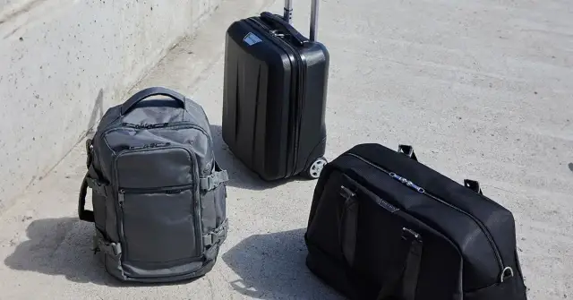 Co to jest bagaż podręczny i jakie są jego ograniczenia?