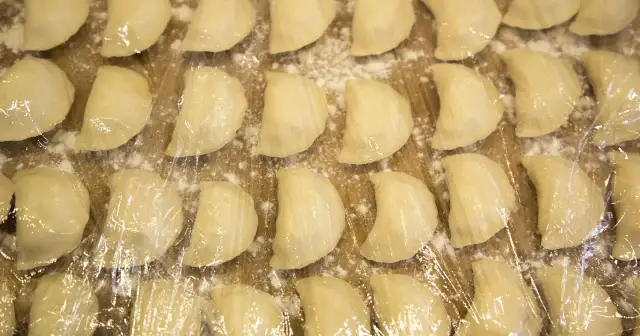 Przepis Magdy Gessler na ciasto na pierogi, które zawsze się udaje