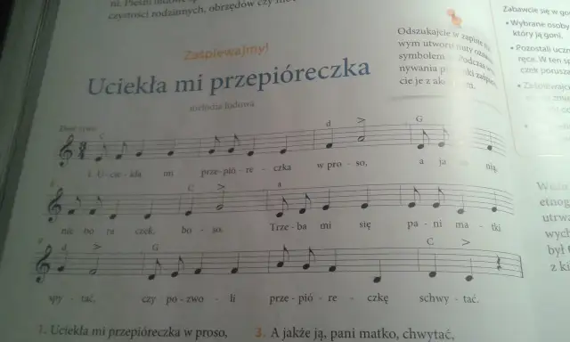 Fragment nut z piosenką "Uciekła mi przepióreczka" z literami i cyframi.