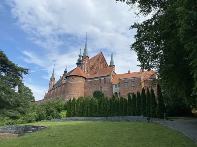 Najlepsze atrakcje w Fromborku, które musisz zobaczyć podczas wizyty