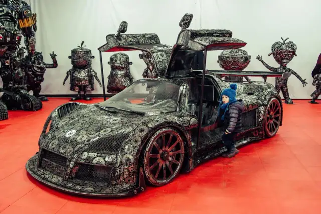 Kim jest Jose Mariusz Olejnik? Historia twórcy Galerii Figur Stalowych