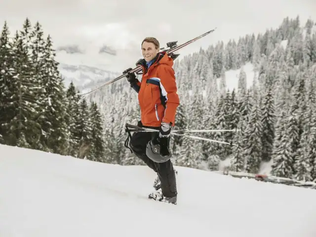Jak prać kurtkę narciarską, by nie zniszczyć jej funkcjonalności i trwałości?