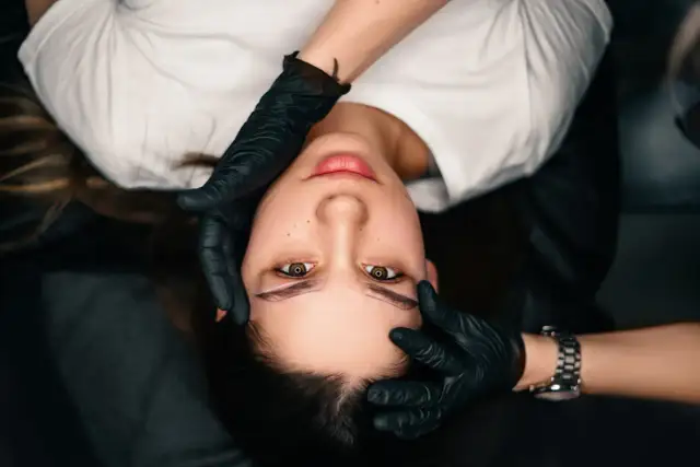 Makijaż permanentny oczu. Jak wygląda i jakie daje efekty?