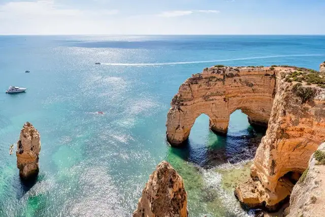 Spiagge Portogallo: la guida completa per la tua vacanza perfetta