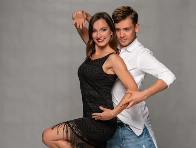 Jak obracać partnerkę w tańcu – unikaj najczęstszych błędów