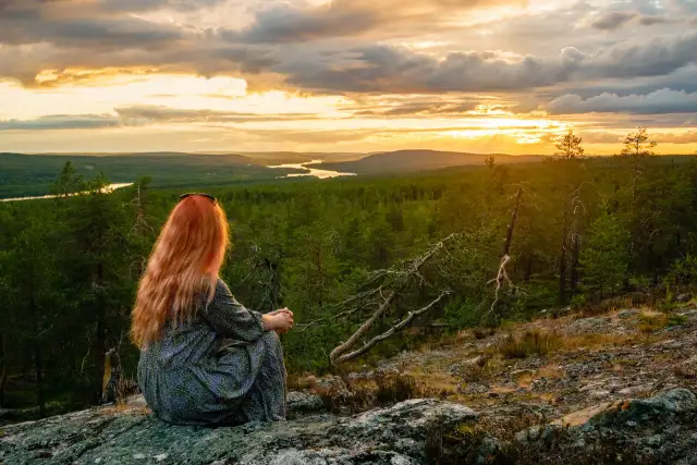 Laponia atrakcje: odkryj niezapomniane miejsca na każdą porę roku