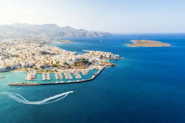 Ile jest wysp w Grecji? Zaskakujące liczby, które musisz znać