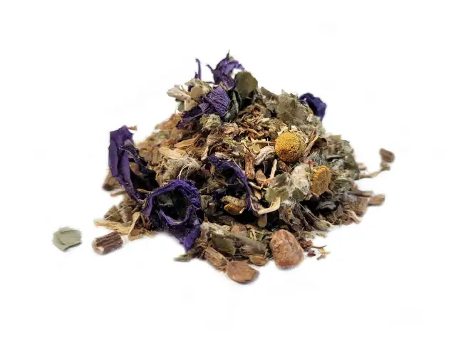 Jaka herbata na wrzody żołądka? Odkryj skuteczne zioła na ulgę