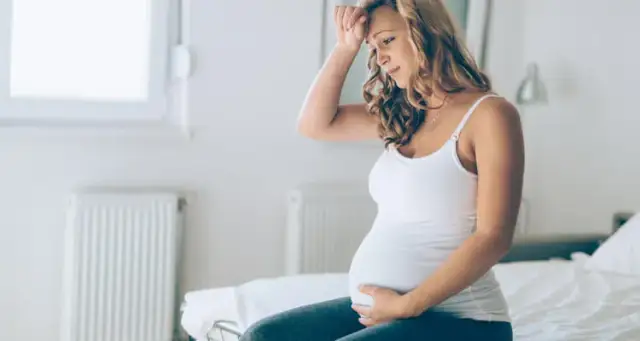 Depresja ciążowa objawy - jak je rozpoznać i kiedy szukać pomocy
