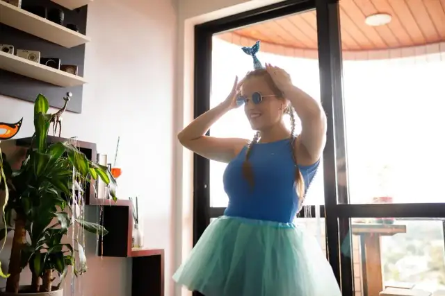 Jak zrobić strój syrenki dla dziecka w prosty i tani sposób