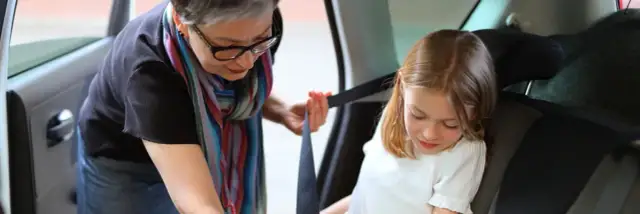 Podkladka dla dziecka od jakiego wieku? Sprawdź, zanim będzie za późno