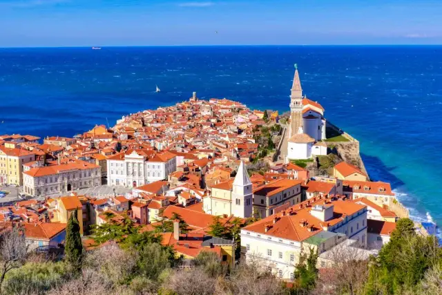 Słowenia jaka waluta – dowiedz się, co musisz wiedzieć o euro