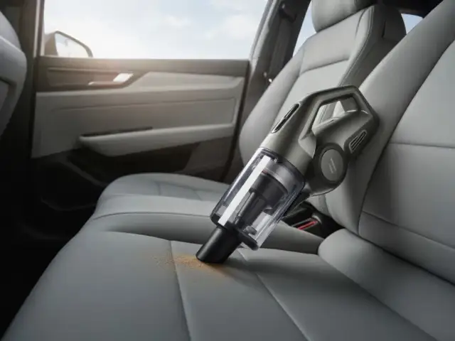 Odkurzacz samochodowy: Jaki wybrać, by auto lśniło czystością?