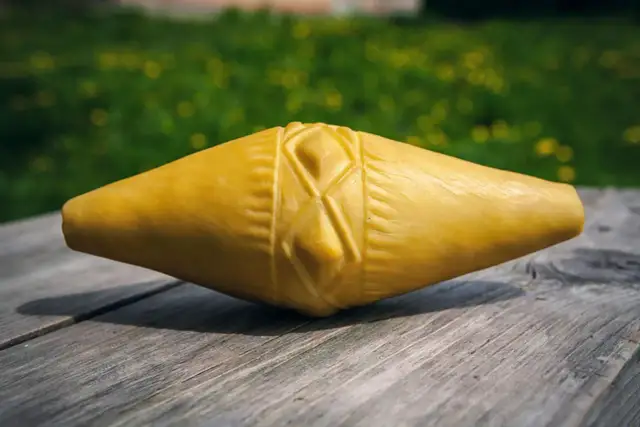 Jak poznać prawdziwego oscypka? Kluczowe cechy i wskazówki