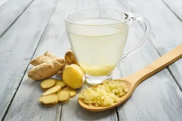 Napar z imbiru na co pomaga - odkryj jego niezwykłe właściwości zdrowotne