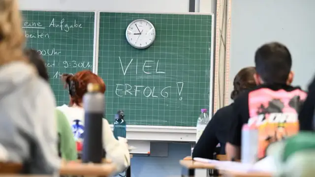 Fachabitur und Abitur: Die entscheidenden Unterschiede für deine Zukunft