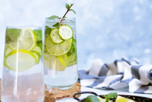 Gruszkowa wódka ze Spritem: Przepis na drink idealny? Sprawdź!