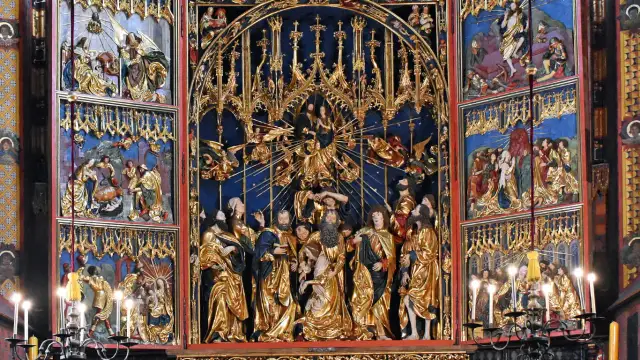 Gdzie znajduje się ołtarz Wita Stwosza? Odkryj jego tajemnice w Krakowie