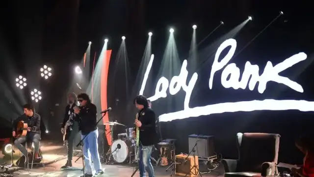 Koncert Lady Pank: Ile trwa i jak zaplanować wieczór?