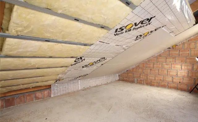 Ocieplenie poddasza: Jak zrobić to dobrze i tanio? Poradnik