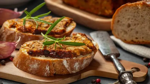 Czym doprawić pasztet, aby zyskał wyjątkowy smak i aromat