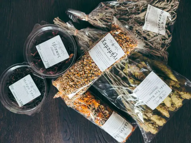 Co warto przywieźć z Grecji? Najlepsze pamiątki, które zachwycą