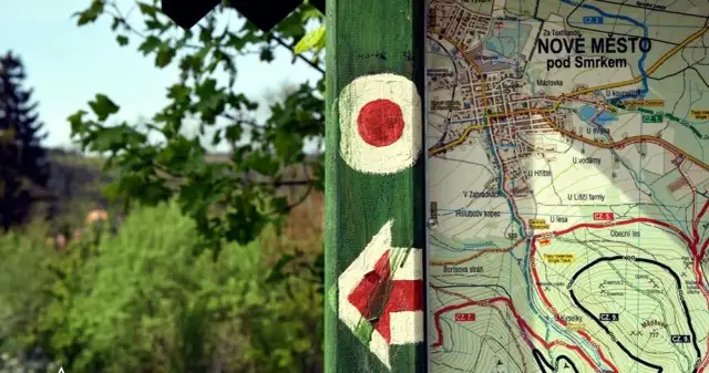 Ile dni zajmuje przejście Głównego Szlaku Sudeckiego? Sprawdź to!