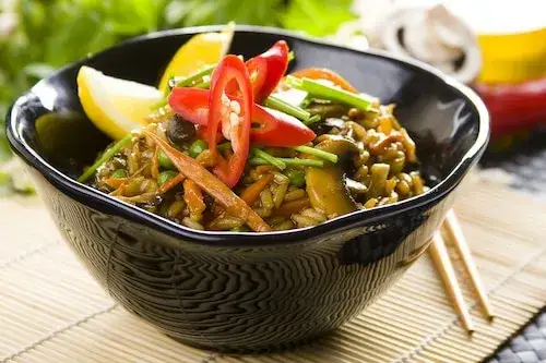 Co na obiad wegetariański? Smaczne i proste przepisy na każdy dzień