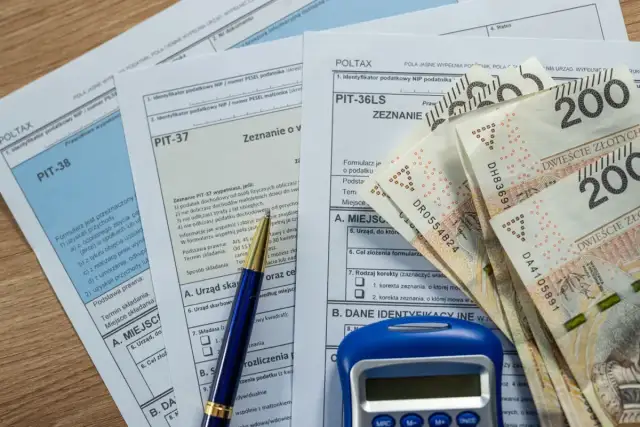 Jak poprawnie wypełnić kartę stażu? Uniknij błędów i zalicz!