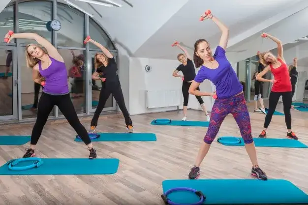 Trening TBC: Co to? Efekty, ćwiczenia i plan dla każdego!