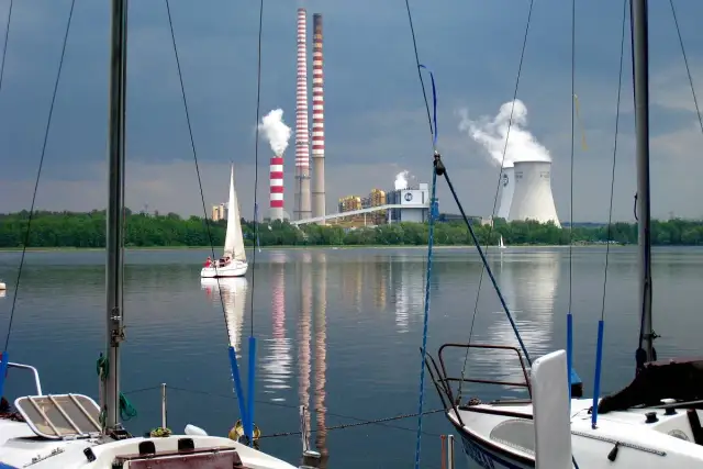 Zbiornik Rybnicki: Elektrownia, rekordowe ryby i pływająca fotowoltaika