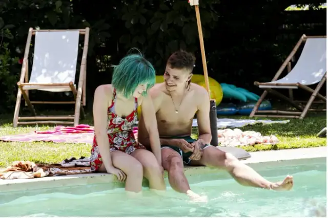 Film o dziewczynie chorej na raka na Netflix - prawdziwe historie i kłamstwa