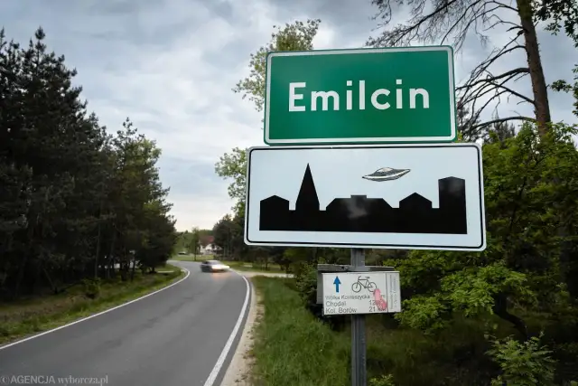 Czarny szlak: O ile kilometrów jest dłuższy? Prawda zaskakuje!