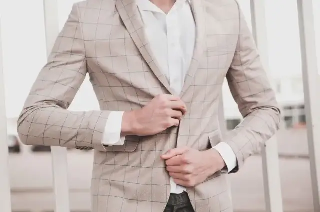 Komunia: Męski poradnik stylu. Co ubrać, czego unikać?