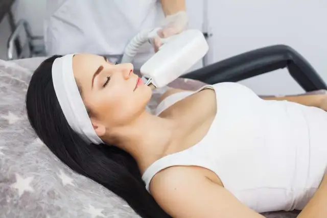 Depilacja laserowa na ile starcza? Opinie i efekty zabiegów