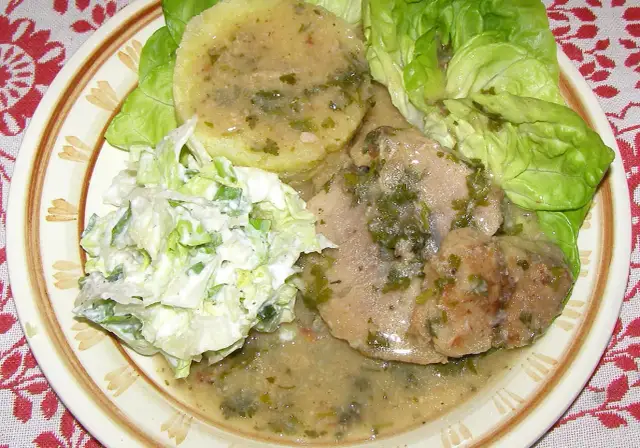 Jak zrobić cielęcinę na obiad - proste przepisy na pyszne danie