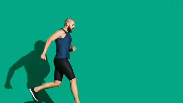 Améliorez votre forme avec le footing sur place à la maison