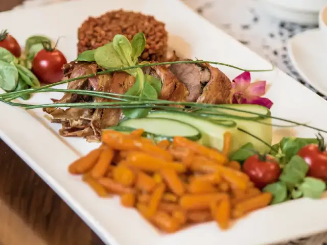 Kalisz: Gdzie zjeść? Od tradycji po światowe smaki przewodnik