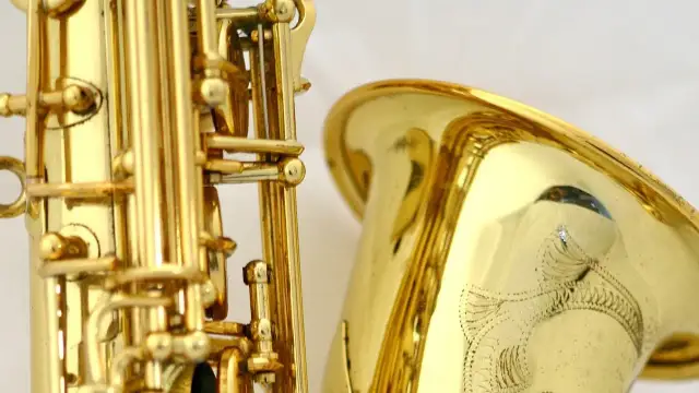 Pierwsze kroki w grze na saksofonie - poradnik dla początkujących