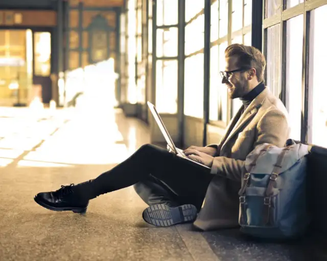 Czy w CV wpisywać nieukończone studia? Sprawdź, co warto wiedzieć