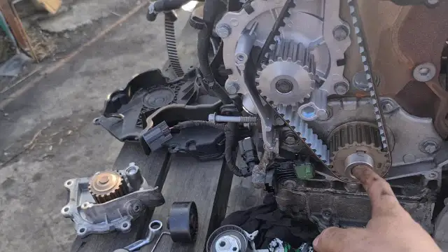 Profesjonalna wymiana Rozrządu Ford S Max 2.0 TDCI - Dowiedz się więcej o Rozrząd S Max 2.0 TDCI!