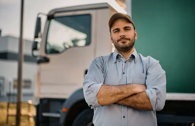 Jak jeździć ciężarówką: Kluczowe techniki i zasady bezpieczeństwa