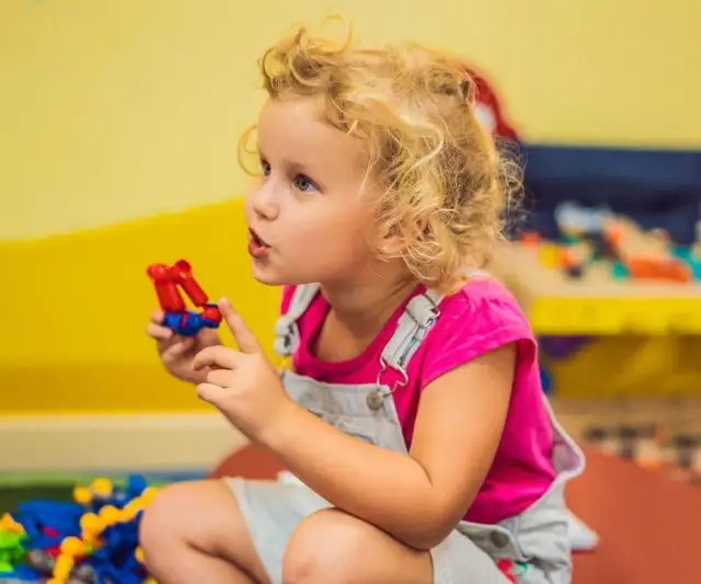 Dziecko z grudnia kiedy do przedszkola? Sprawdź, kiedy możesz zapisać