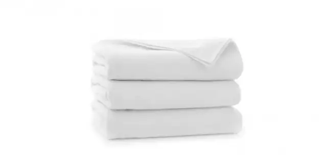 Czy w hotelu są ręczniki? Sprawdź, co znajdziesz w pokoju hotelowym