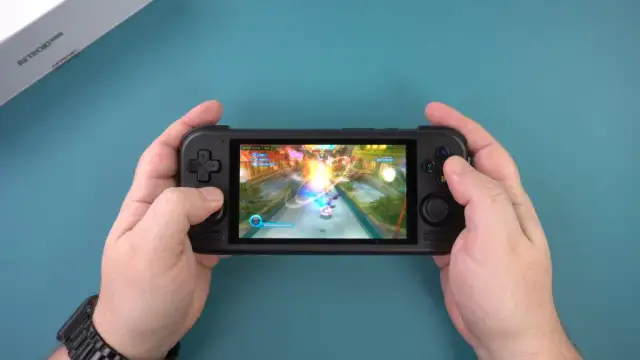 Emulatory gier retro: Najlepsze opcje do grania na różnych platformach